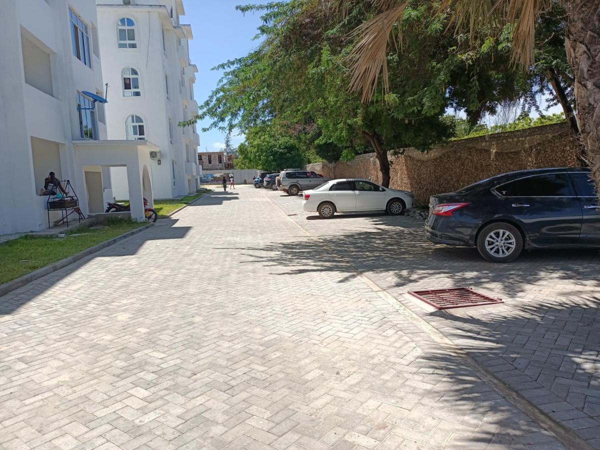Havenhouse Kijani - 1 Bedroom Beach Apartment With Swimming Pool Malindi Eksteriør bilde